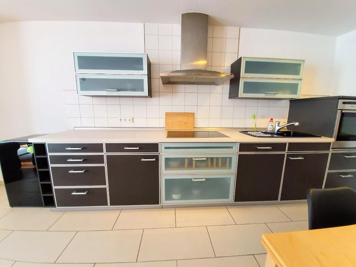 Ferienwohnung Achtern Diek, Inklusive Strandkorb Und Stellplatz Rostock Exteriör bild