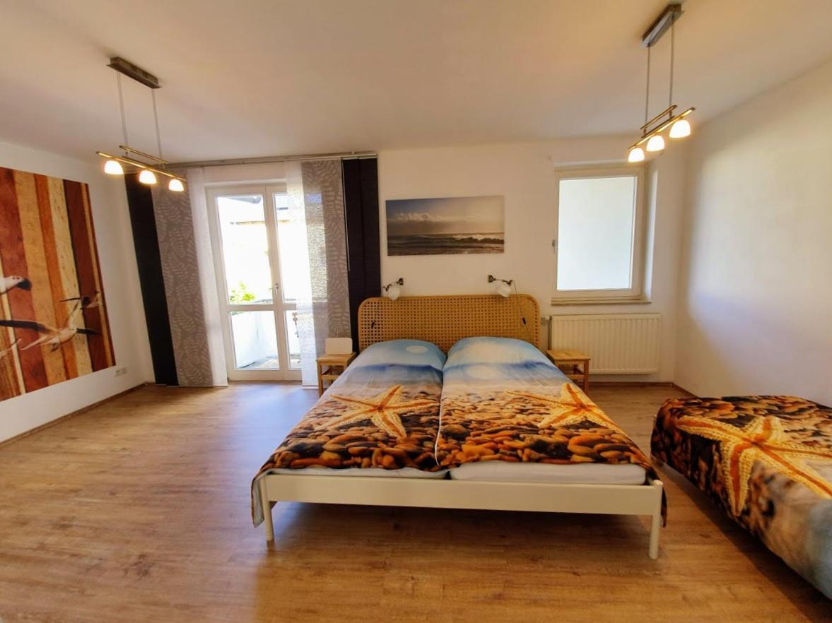 Ferienwohnung Achtern Diek, Inklusive Strandkorb Und Stellplatz Rostock Exteriör bild
